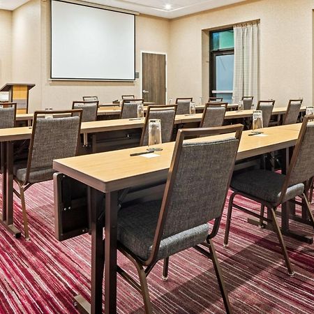 Courtyard By Marriott Houston Northeast Hotel Ngoại thất bức ảnh
