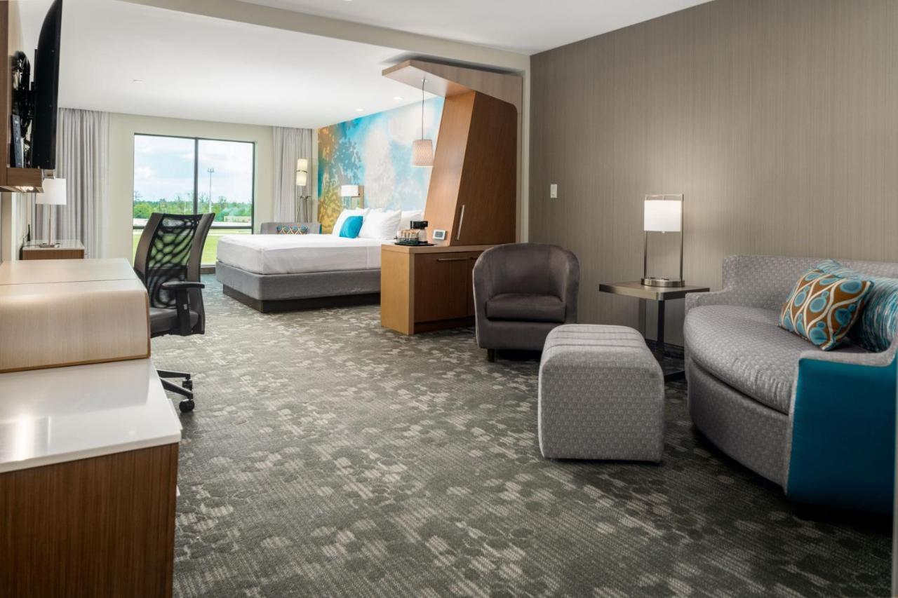 Courtyard By Marriott Houston Northeast Hotel Ngoại thất bức ảnh