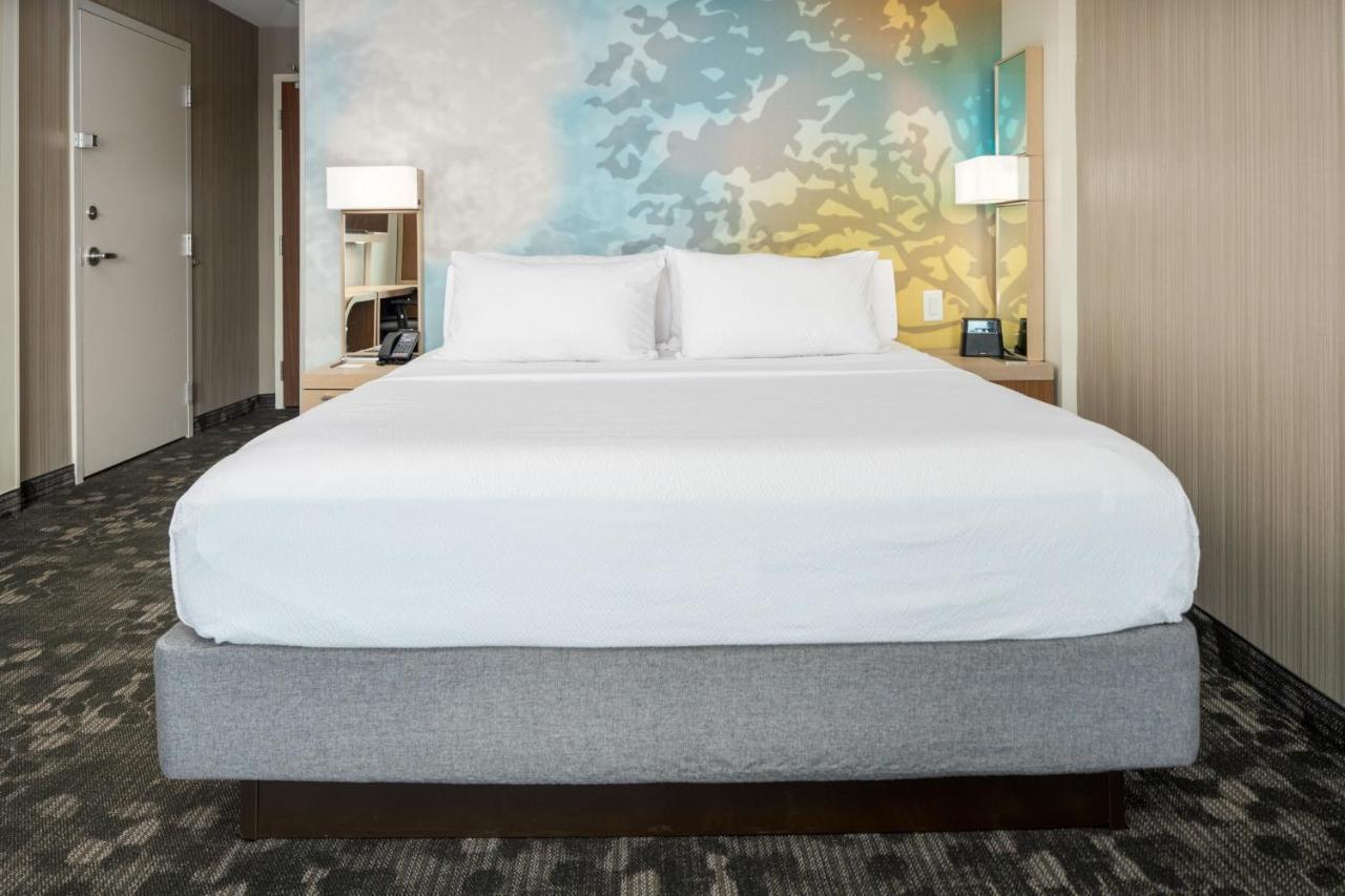 Courtyard By Marriott Houston Northeast Hotel Ngoại thất bức ảnh
